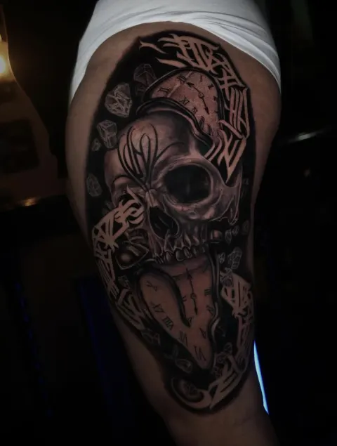 Black & grey 8